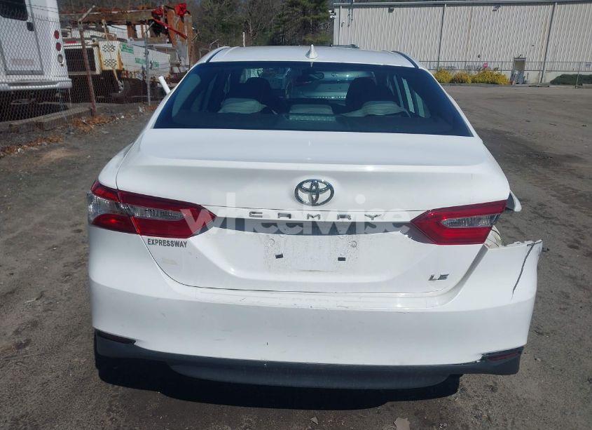 Photo 16 of 2019 Toyota Camry LE (VIN 4T1B11HK7KU689737)