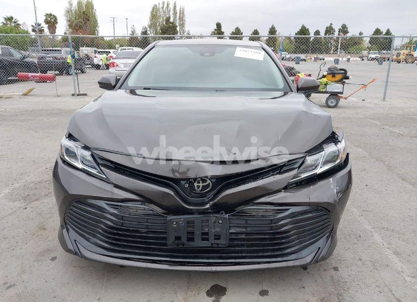 Photo 12 of 2019 Toyota Camry LE (VIN 4T1B11HK7KU702244)