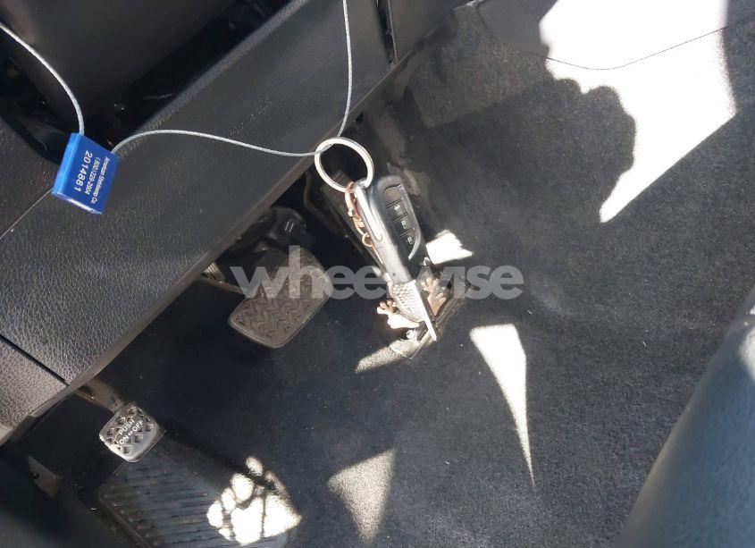 Photo 11 of 2019 Toyota Camry SE (VIN 4T1B11HK7KU774951)