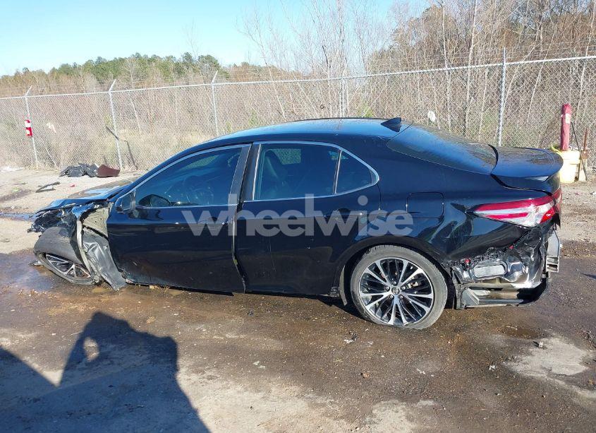 Photo 15 of 2019 Toyota Camry SE (VIN 4T1B11HK7KU774951)