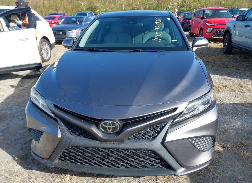 Photo 12 of 2019 Toyota Camry SE (VIN 4T1B11HK7KU794911)