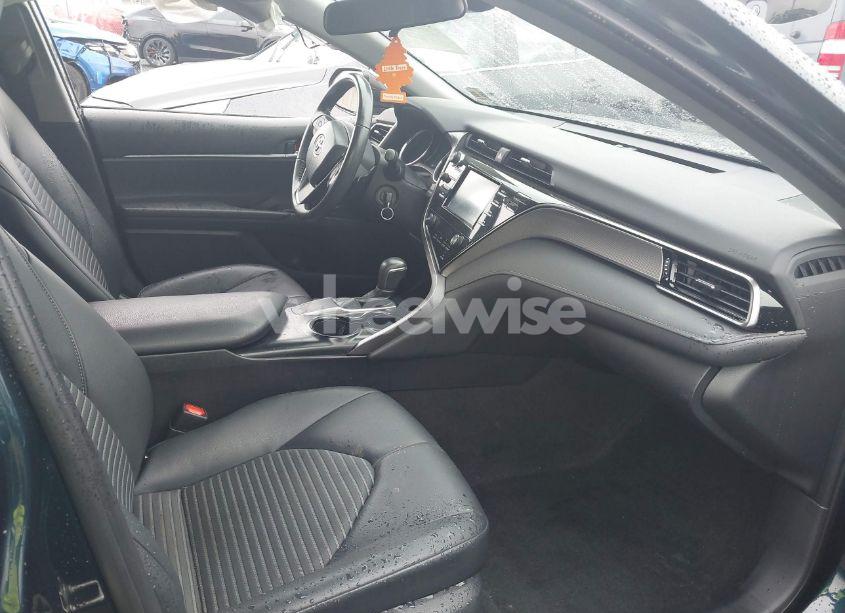 Photo 5 of 2019 Toyota Camry SE (VIN 4T1B11HK7KU795900)