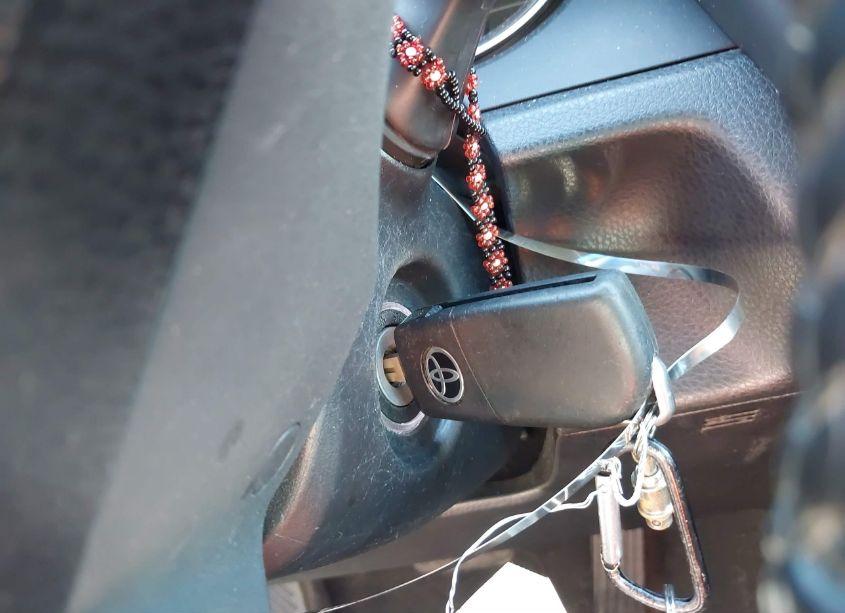 Photo 11 of 2019 Toyota Camry SE (VIN 4T1B11HK7KU822044)