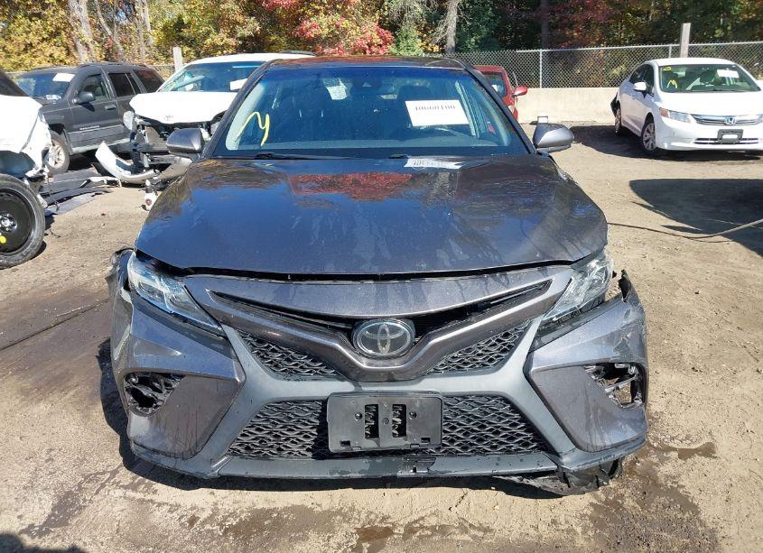 Photo 12 of 2019 Toyota Camry SE (VIN 4T1B11HK7KU822044)