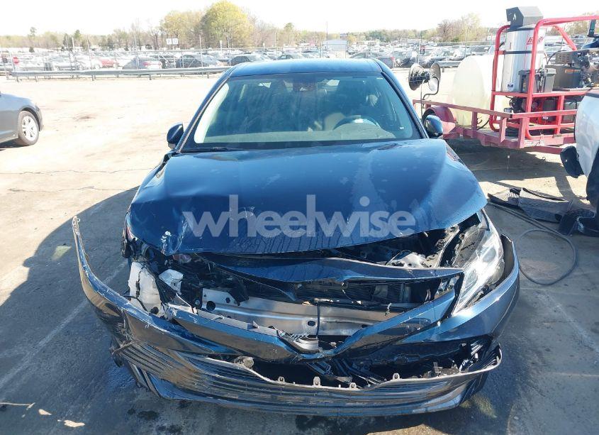 Photo 12 of 2019 Toyota Camry LE (VIN 4T1B11HK7KU845372)