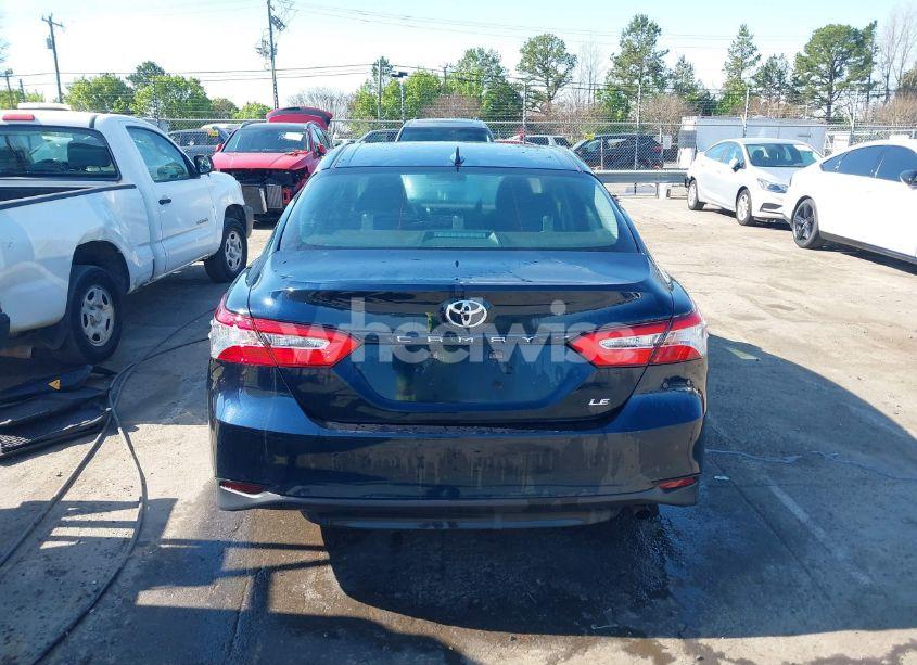 Photo 16 of 2019 Toyota Camry LE (VIN 4T1B11HK7KU845372)
