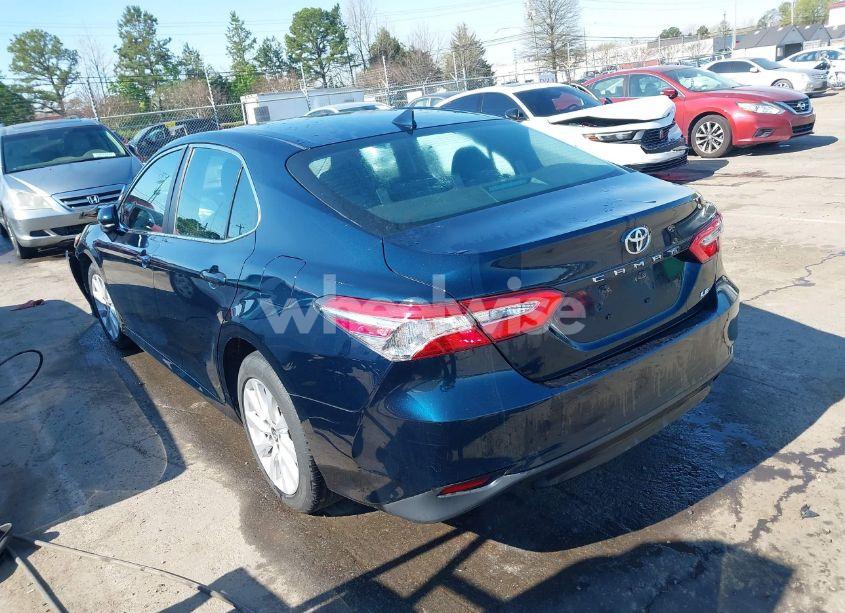 Photo 3 of 2019 Toyota Camry LE (VIN 4T1B11HK7KU845372)