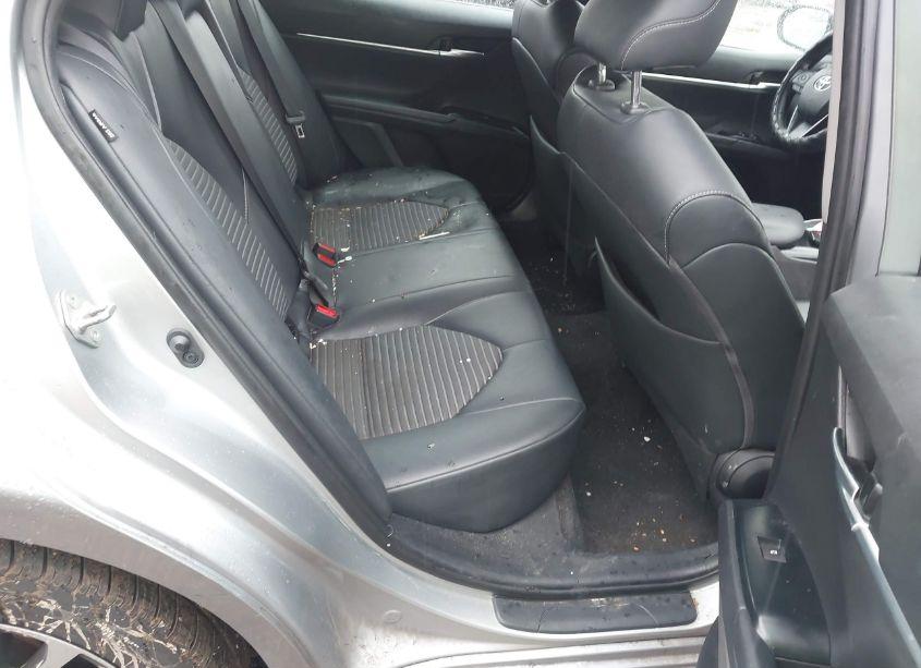 Photo 8 of 2019 Toyota Camry SE (VIN 4T1B11HK7KU852693)