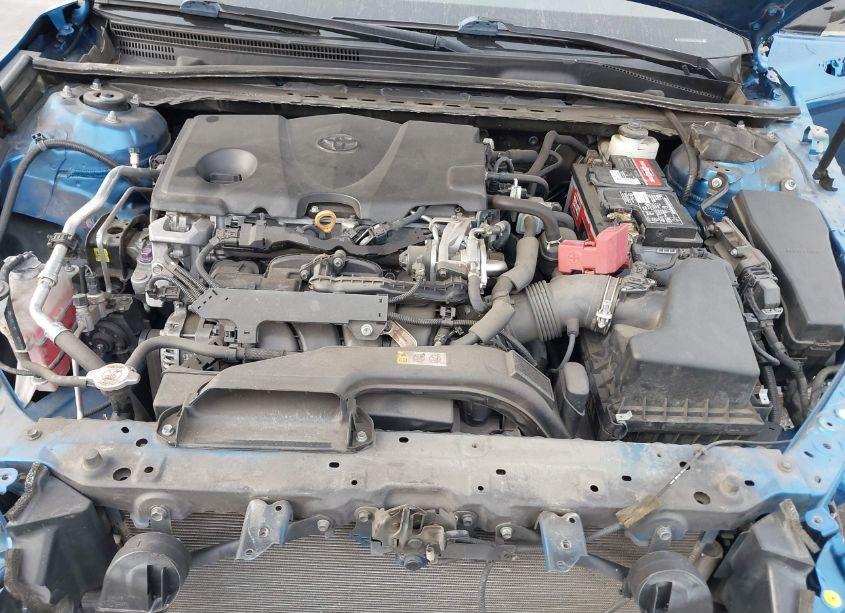 Photo 10 of 2018 Toyota Camry SE (VIN 4T1B11HK8JU011898)