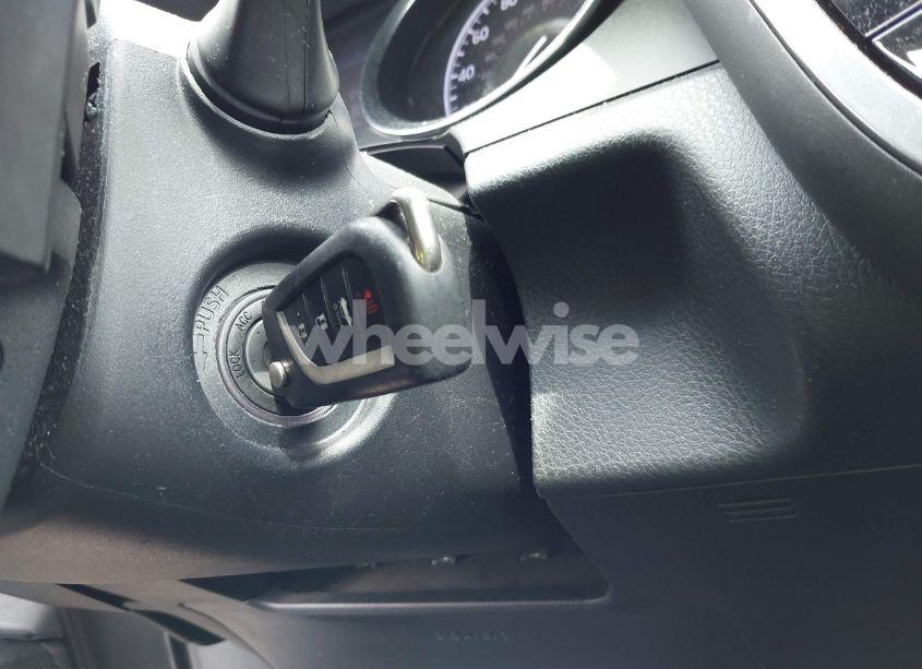 Photo 11 of 2018 Toyota Camry SE (VIN 4T1B11HK8JU014347)