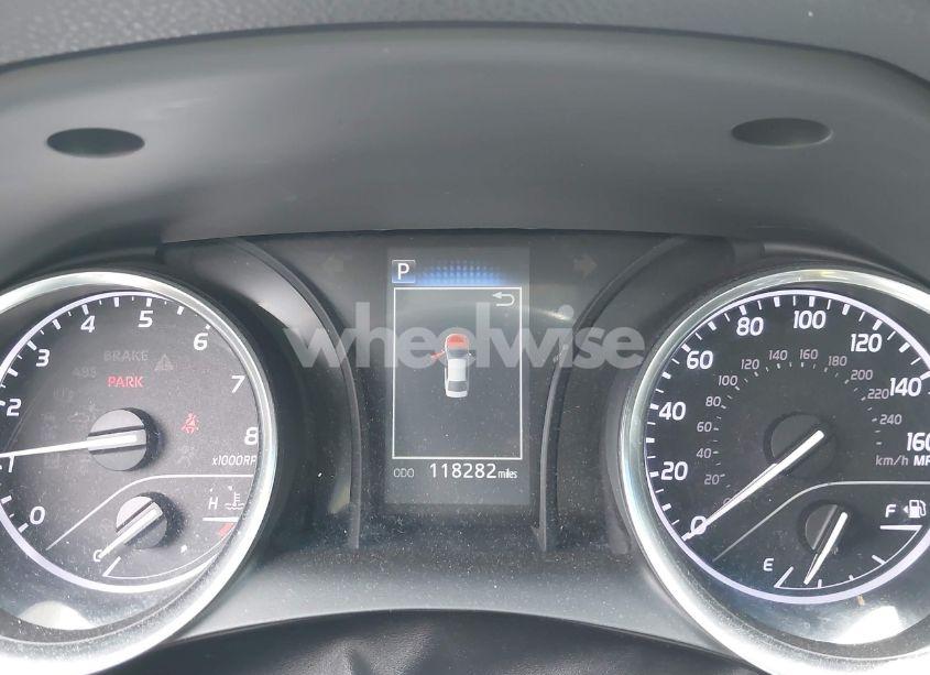 Photo 7 of 2018 Toyota Camry SE (VIN 4T1B11HK8JU014347)