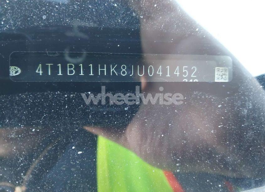 Photo 9 of 2018 Toyota Camry SE (VIN 4T1B11HK8JU041452)