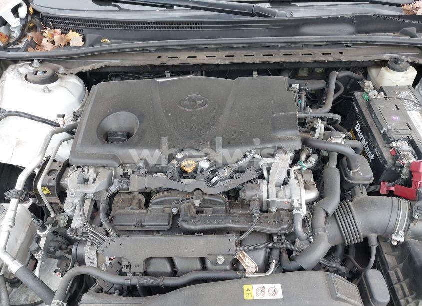 Photo 10 of 2018 Toyota Camry SE (VIN 4T1B11HK8JU042438)