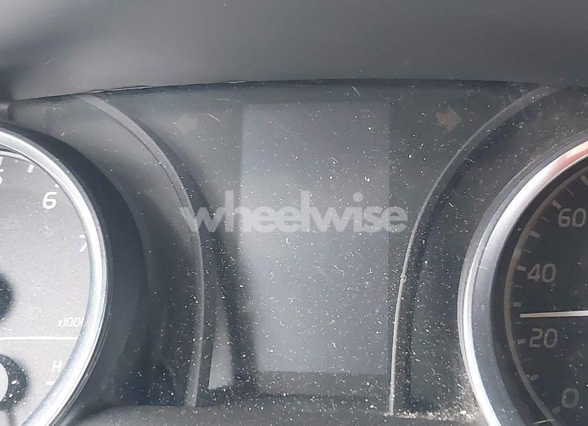 Photo 16 of 2018 Toyota Camry L (VIN 4T1B11HK8JU064309)