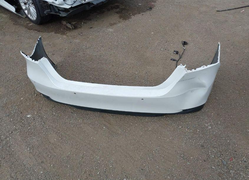 Photo 12 of 2018 Toyota Camry XLE (VIN 4T1B11HK8JU081580)