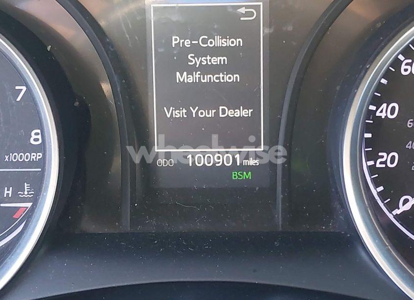 Photo 15 of 2018 Toyota Camry SE (VIN 4T1B11HK8JU112911)