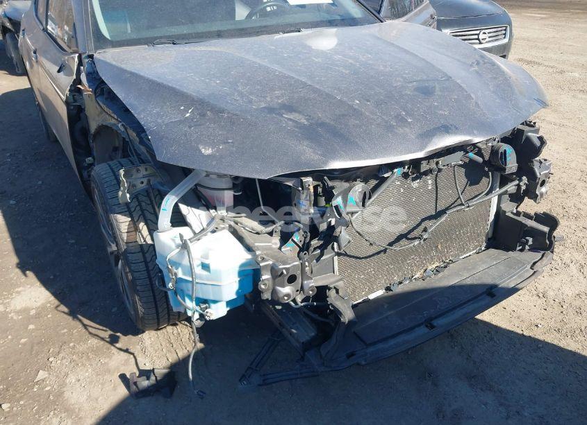 Photo 6 of 2018 Toyota Camry SE (VIN 4T1B11HK8JU112911)