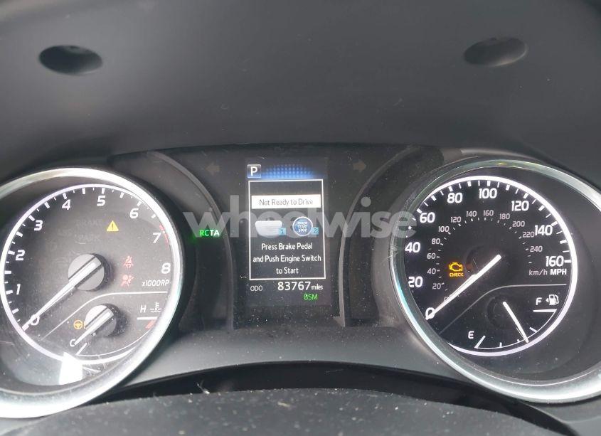 Photo 7 of 2018 Toyota Camry LE (VIN 4T1B11HK8JU511009)