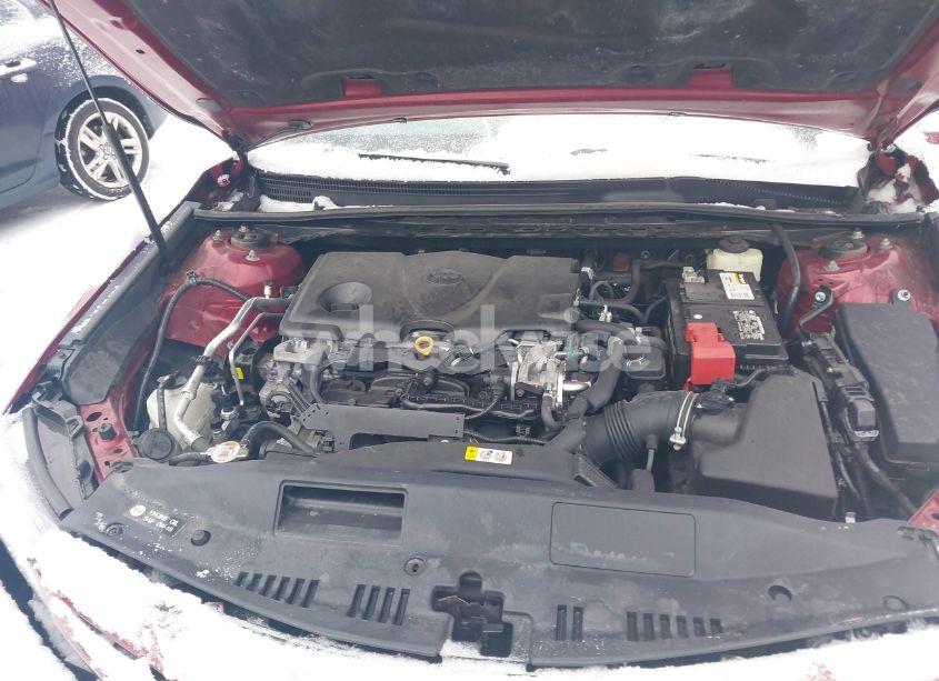 Photo 10 of 2018 Toyota Camry SE (VIN 4T1B11HK8JU521359)