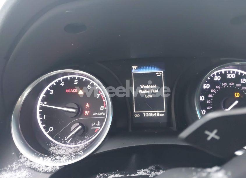 Photo 7 of 2018 Toyota Camry SE (VIN 4T1B11HK8JU521359)