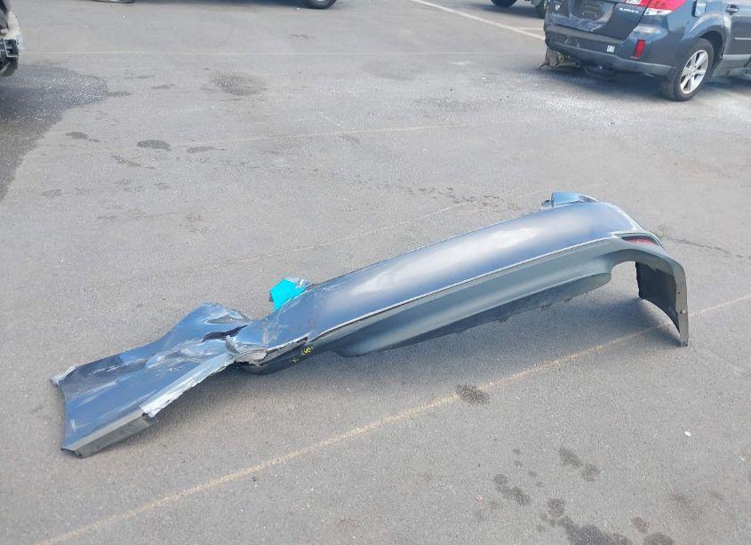 Photo 12 of 2018 Toyota Camry LE (VIN 4T1B11HK8JU556273)