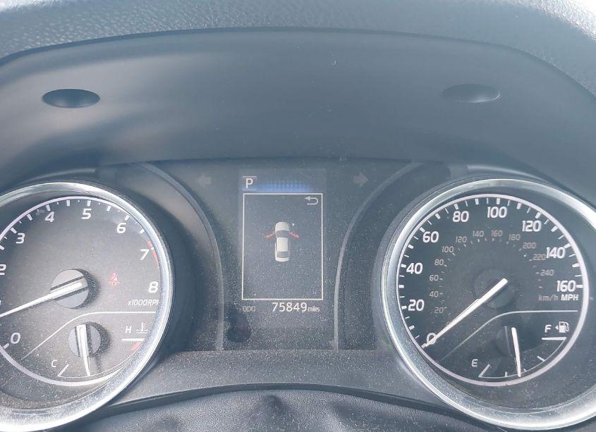 Photo 7 of 2018 Toyota Camry LE (VIN 4T1B11HK8JU556273)