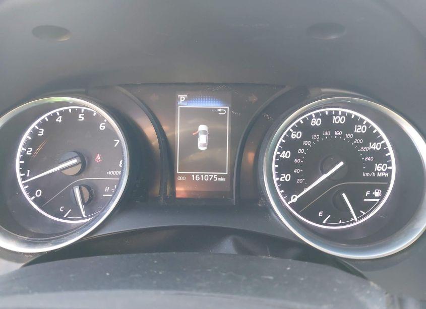 Photo 7 of 2018 Toyota Camry SE (VIN 4T1B11HK8JU561327)