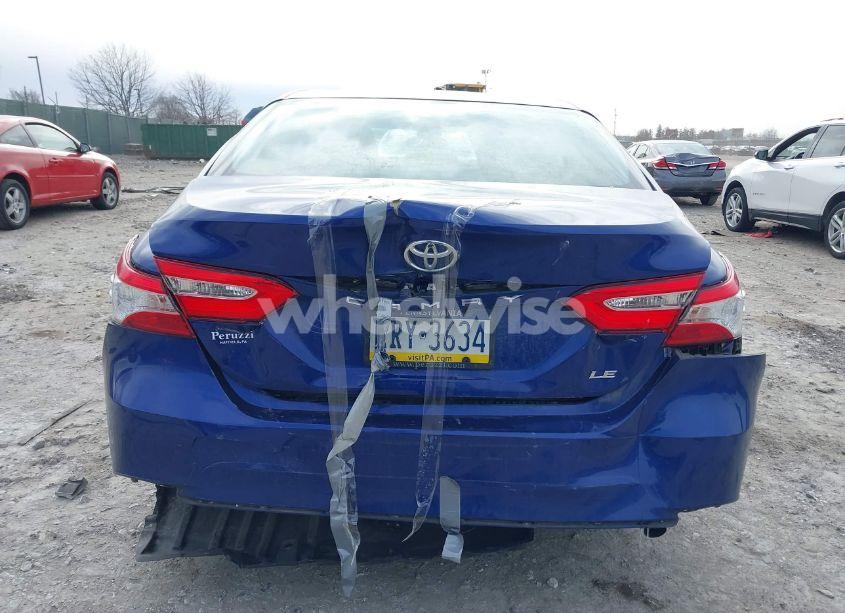 Photo 16 of 2018 Toyota Camry LE (VIN 4T1B11HK8JU566155)