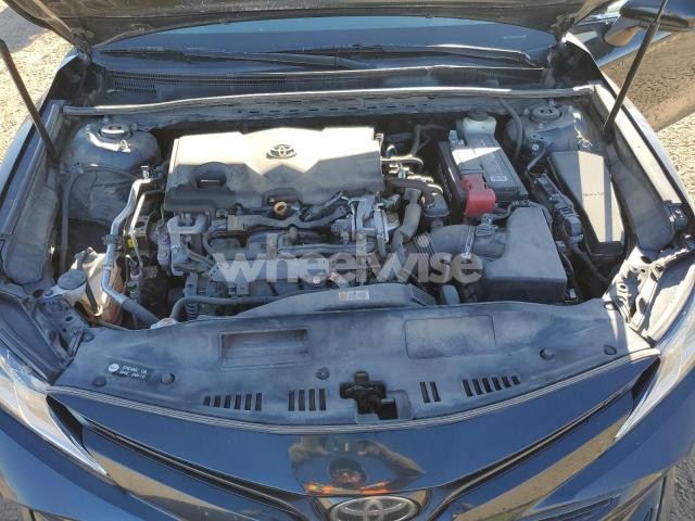 Photo 7 of 2018 TOYOTA CAMRY L (VIN 4T1B11HK8JU575809)