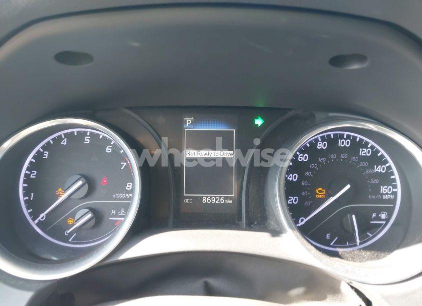 Photo 7 of 2018 Toyota Camry SE (VIN 4T1B11HK8JU602300)