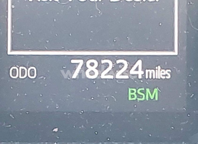 Photo 15 of 2018 Toyota Camry SE (VIN 4T1B11HK8JU625480)