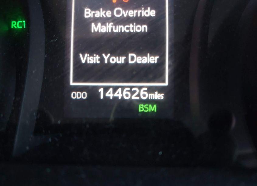 Photo 15 of 2018 Toyota Camry SE (VIN 4T1B11HK8JU645146)