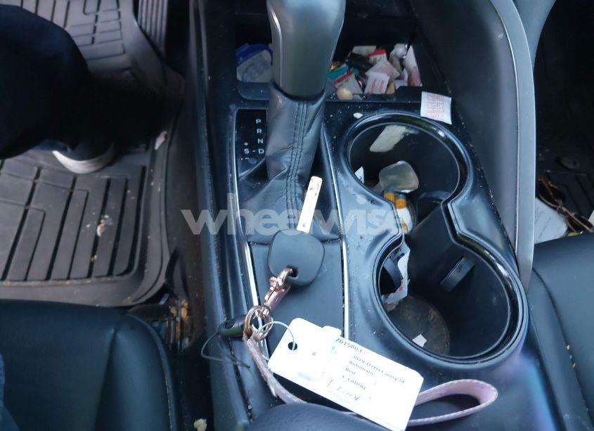 Photo 11 of 2019 Toyota Camry SE (VIN 4T1B11HK8KU174469)