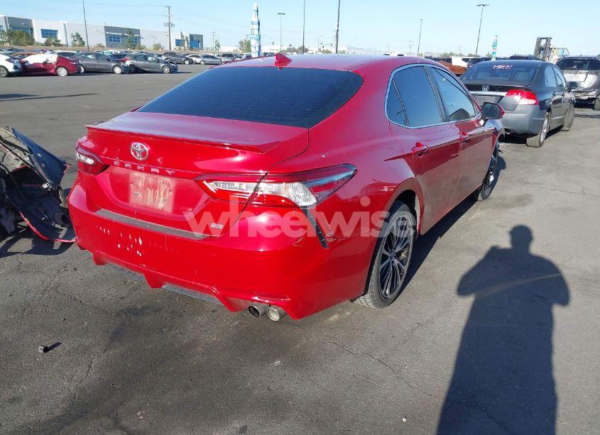 Photo 4 of 2019 Toyota Camry SE (VIN 4T1B11HK8KU174469)