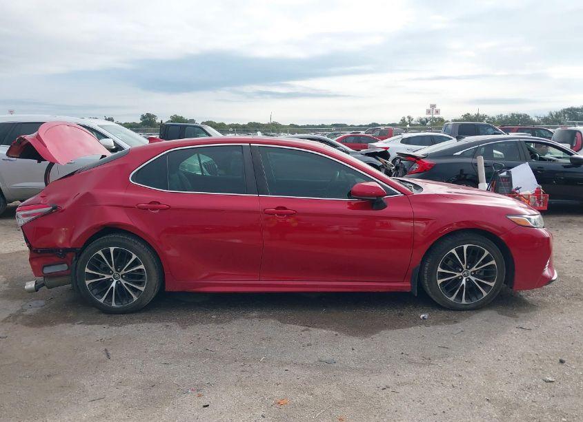 Photo 13 of 2019 Toyota Camry SE (VIN 4T1B11HK8KU177176)
