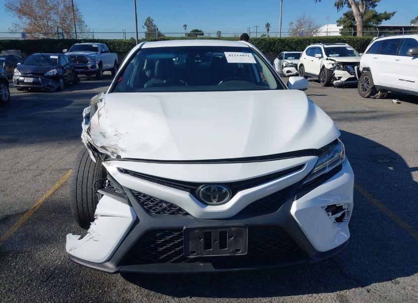 Photo 12 of 2019 Toyota Camry SE (VIN 4T1B11HK8KU178196)