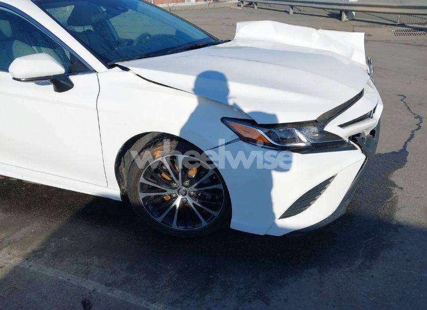 Photo 18 of 2019 Toyota Camry SE (VIN 4T1B11HK8KU181311)