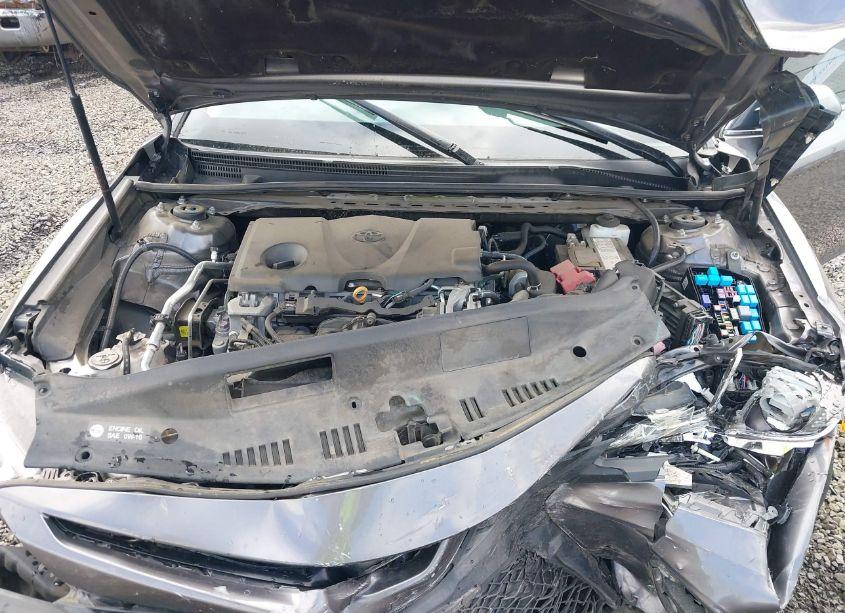 Photo 10 of 2019 Toyota Camry SE (VIN 4T1B11HK8KU206028)