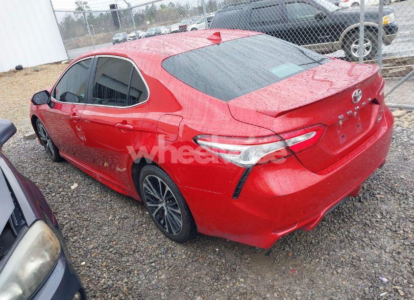 Photo 3 of 2019 Toyota Camry SE (VIN 4T1B11HK8KU224108)