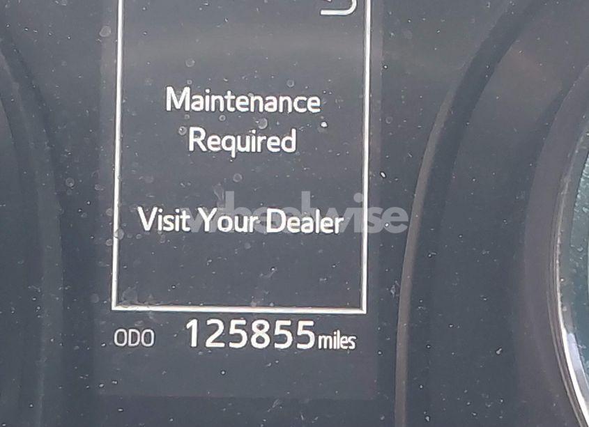 Photo 15 of 2019 Toyota Camry LE (VIN 4T1B11HK8KU228482)