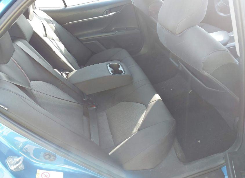 Photo 8 of 2019 Toyota Camry LE (VIN 4T1B11HK8KU237456)