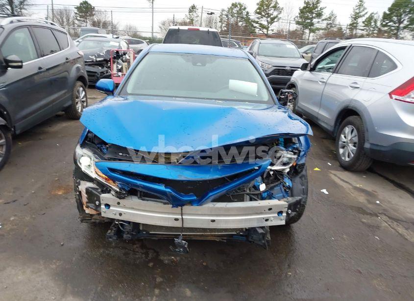 Photo 13 of 2019 Toyota Camry SE (VIN 4T1B11HK8KU262180)