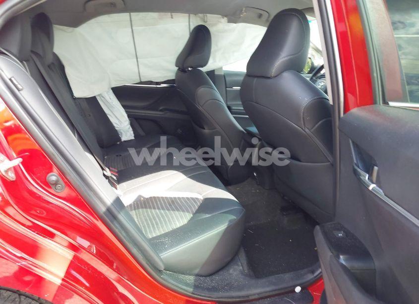 Photo 8 of 2019 Toyota Camry SE (VIN 4T1B11HK8KU277276)