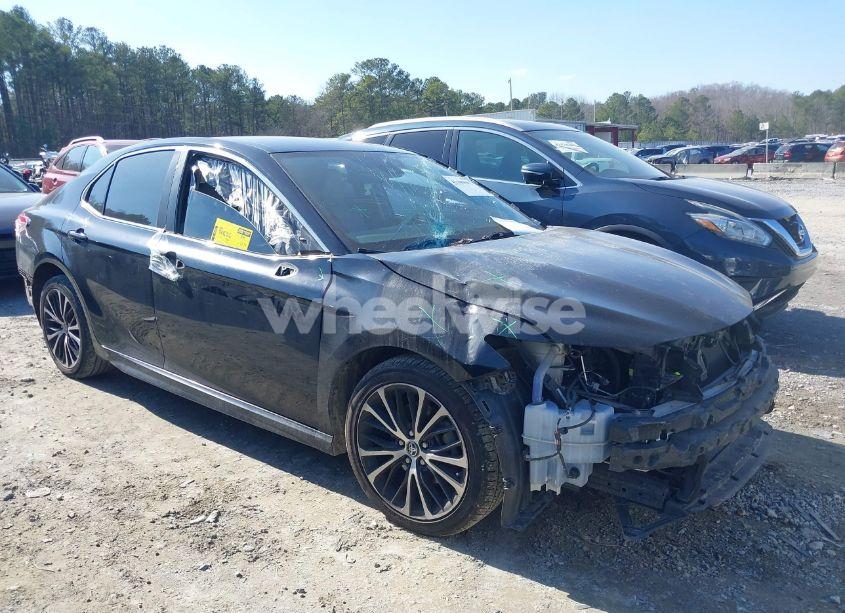 Photo 13 of 2019 Toyota Camry SE (VIN 4T1B11HK8KU691979)