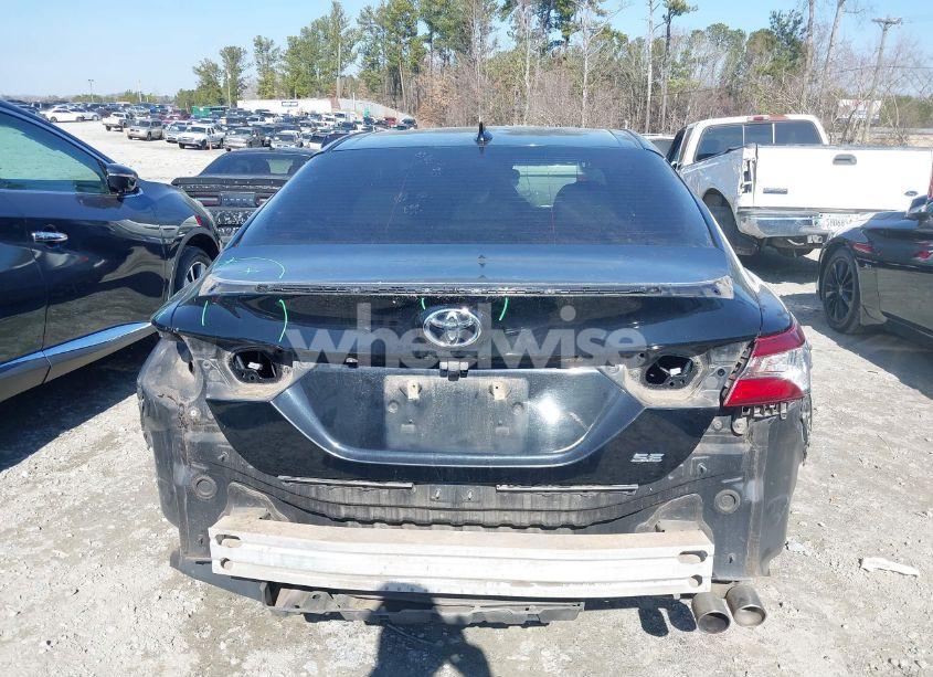 Photo 16 of 2019 Toyota Camry SE (VIN 4T1B11HK8KU691979)