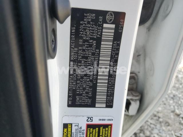 Photo 2 of 2019 TOYOTA CAMRY L (VIN 4T1B11HK8KU692758)