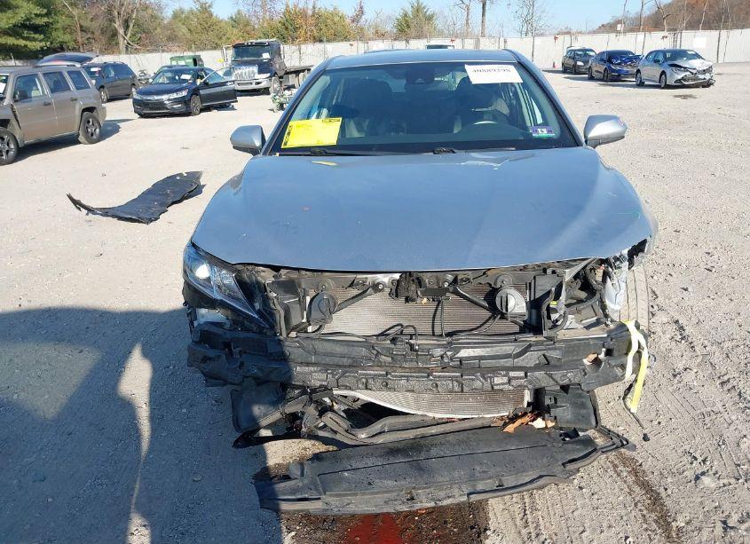 Photo 12 of 2019 Toyota Camry LE (VIN 4T1B11HK8KU693893)