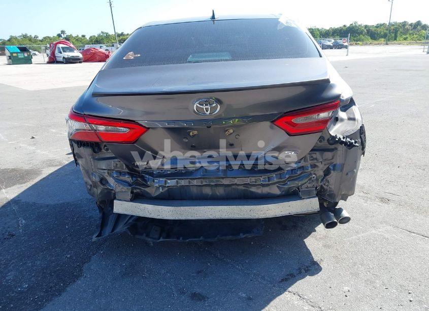 Photo 18 of 2019 Toyota Camry SE (VIN 4T1B11HK8KU695076)