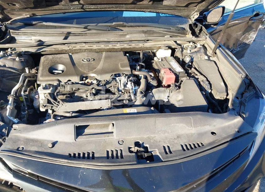 Photo 10 of 2019 Toyota Camry LE (VIN 4T1B11HK8KU703709)