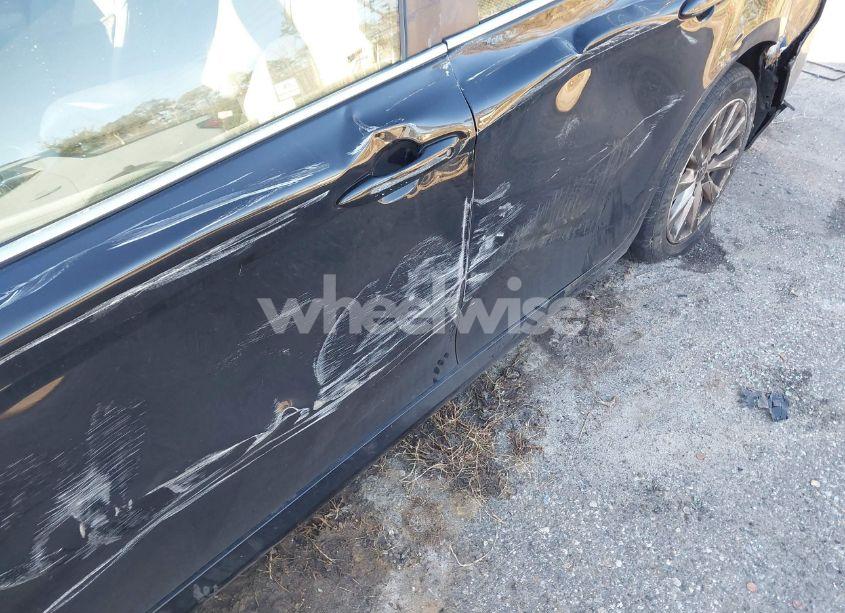 Photo 6 of 2019 Toyota Camry LE (VIN 4T1B11HK8KU703709)